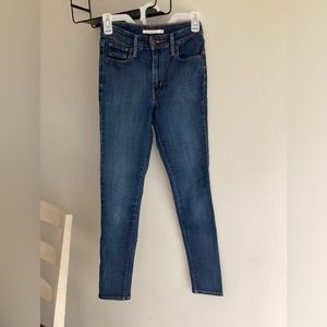 721 High Rise Skinny Levi's